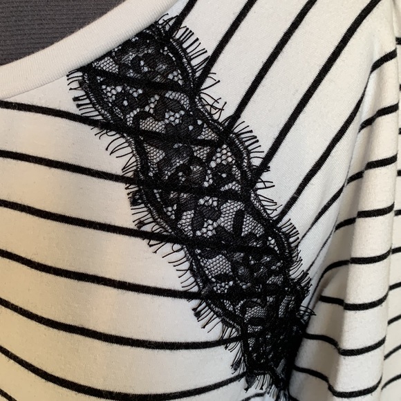 Maternity Cream and Black Sweatshirt with Lace Accents - Picture 3 of 6